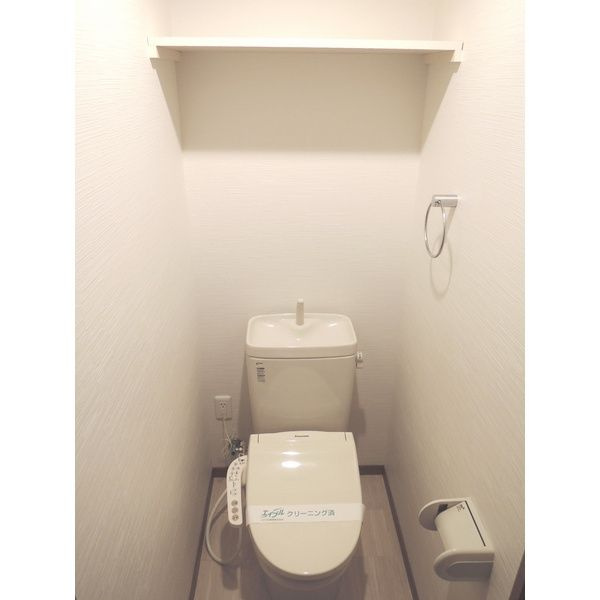アジュール駒形の洗面所
