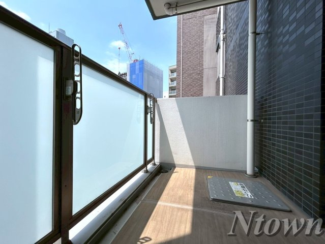 【バルコニー】 | プレサンス桜通ザ・タイムズ | バルコニーからの眺めを楽しみながら食事をしませんか