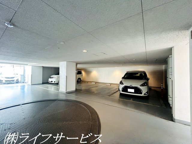 【駐車場】 | ワコーレ西宮けやき通り | 敷地内駐車場