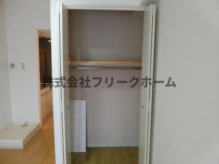 武蔵野市中町１丁目の賃貸マンションの収納