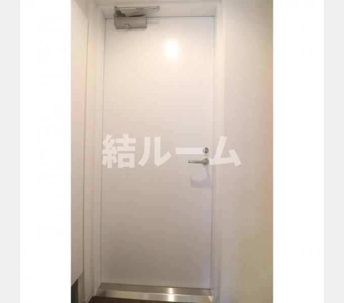 練馬区桜台４丁目の賃貸マンションの玄関