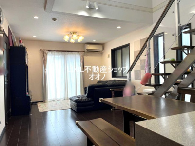 【居間・リビング】 | 加須市川口１丁目　中古一戸建