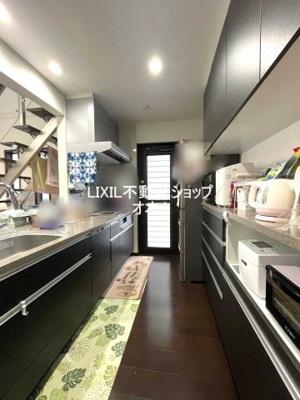 【キッチン】 | 加須市川口１丁目　中古一戸建 | 対面式キッチン