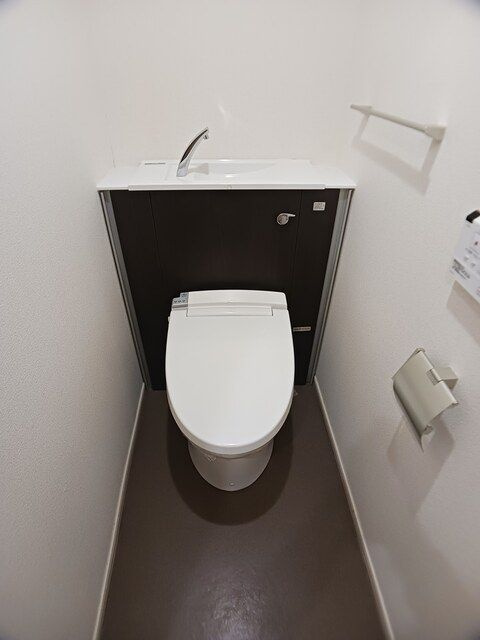 カーサスカイ　Ⅳのトイレ