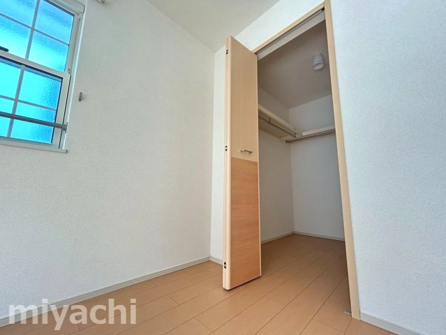 レヴェランスＢの収納