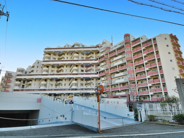 エステム堺萩原天神の外観