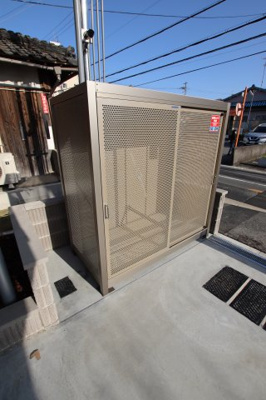 【その他共用部分】 | Enew金剛 | 敷地内ゴミ捨場