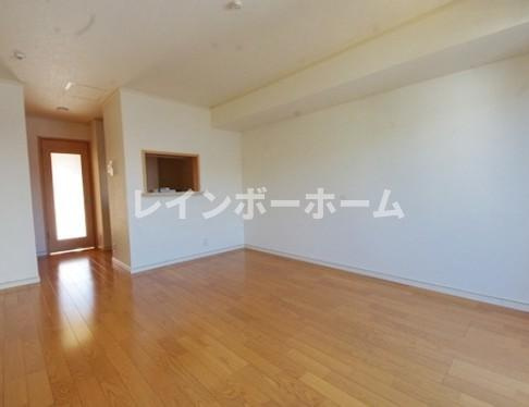 リバーサイドMINEの居間・リビング