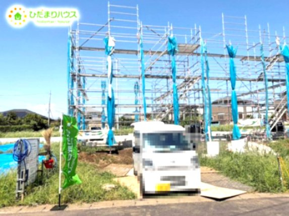 野田市清水635　新築戸建　E号棟の駐車場|2台分可能な駐車スペース(^^)/車種により異なる場合がございます。