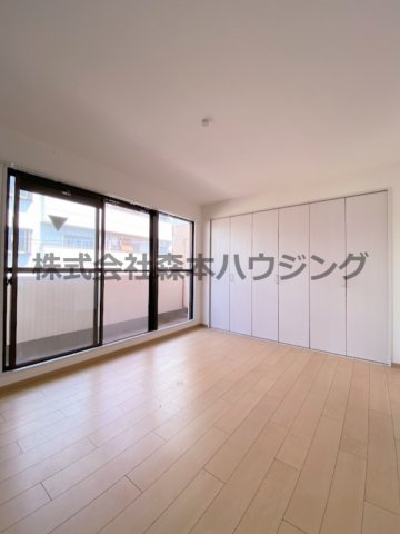 【洋室】 | 　ロイヤル萱島本町 | 使いやすい洋室です