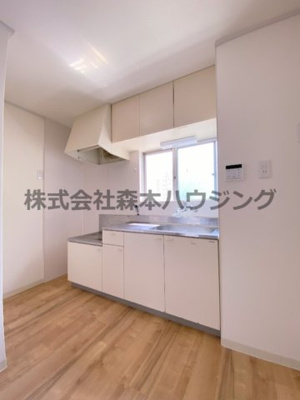 【キッチン】 | 　ロイヤル萱島本町 | 使いやすいキッチンです
