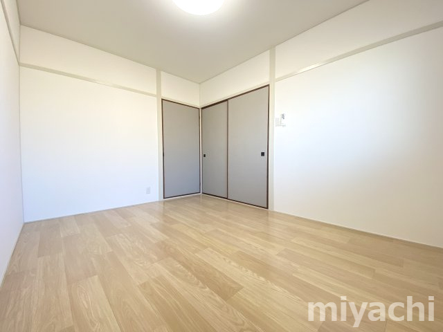 セグラ南沖洲の洋室