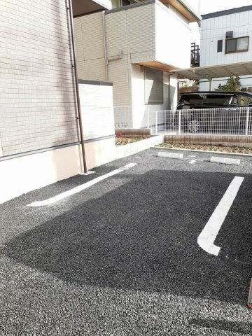 ヴェゼルの駐車場|駐車場