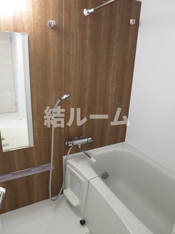 練馬区小竹町２丁目の賃貸マンションの浴室