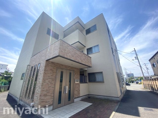 フォブール東吉野