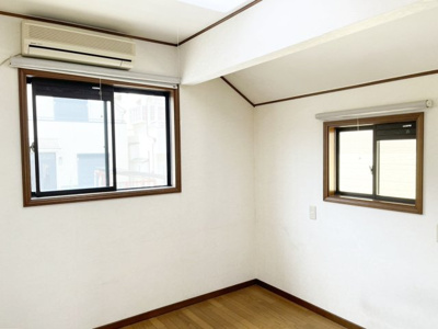 【洋室】 | 須磨区大手町８丁目　中古戸建 | 4.5帖の洋室