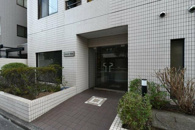 シティコープ目白のエントランス