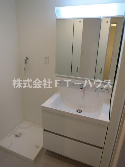 Ｈａｌｅ　Ａｒａｉの洗面所