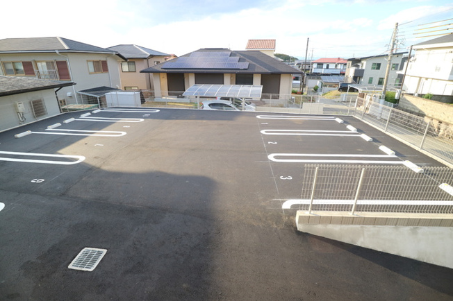 【駐車場】 | パークハイム六番館 | ☆三木市　パークハイム六番館☆