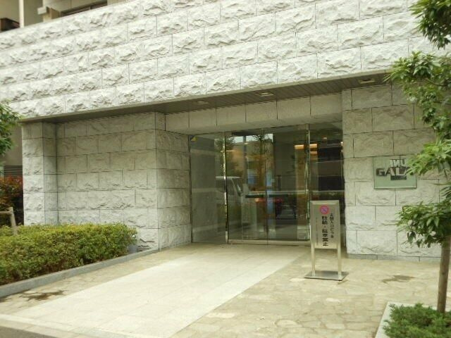 ガーラ・グランディ北池袋のエントランス