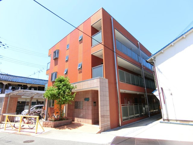 中川マンションの外観