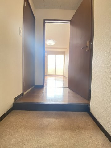 サニーパレス平磯の玄関|別部屋参照写真☆神戸市垂水区　サニーパレス平磯☆