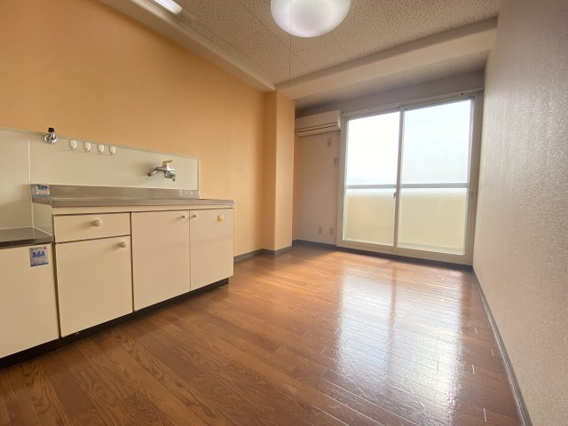 サニーパレス平磯の居間・リビング|別部屋参照写真☆神戸市垂水区　サニーパレス平磯☆