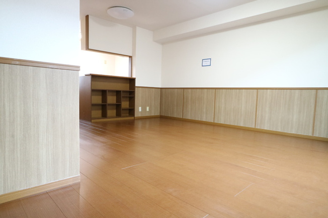 【居間・リビング】 | パークハイム壱番館C棟 | ☆三木市　パークハイム壱番館☆
