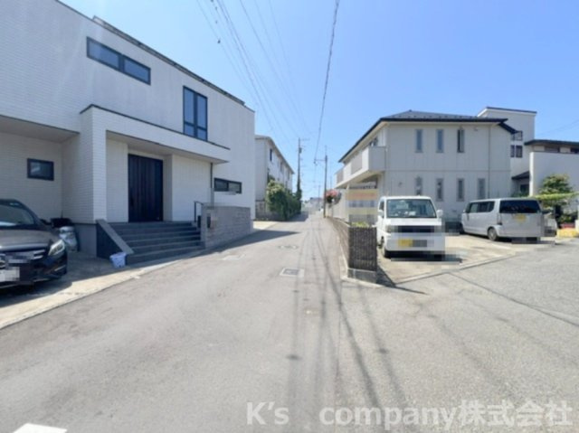 藤沢市辻堂元町2丁目　中古戸建の前面道路含む現地写真|前面道路の様子です◇