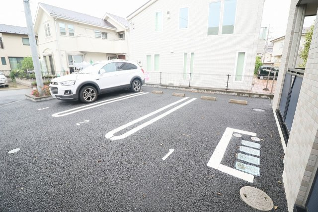 ☆敷地内駐車場☆