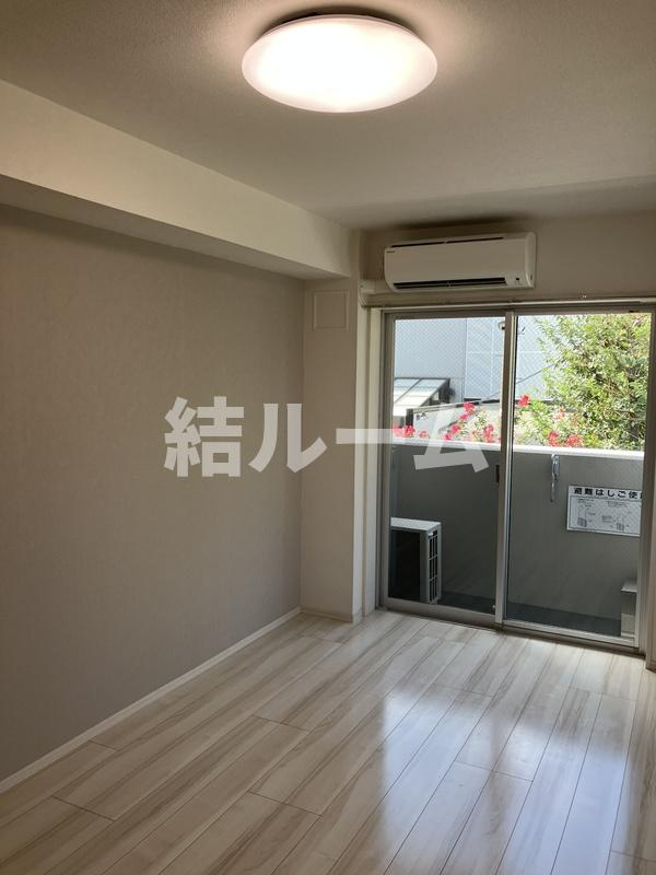 板橋区小豆沢３丁目の賃貸マンションの居間・リビング