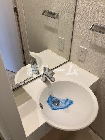 板橋区小豆沢３丁目の賃貸マンションの洗面所