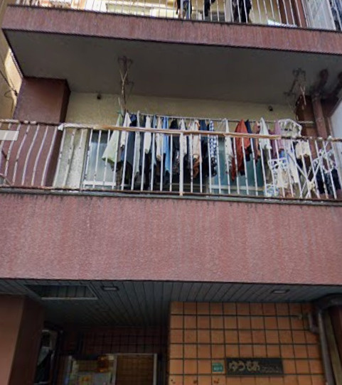 ゆうもあマンションの外観