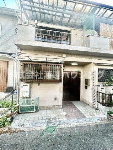 北畠3丁目テラスハウス