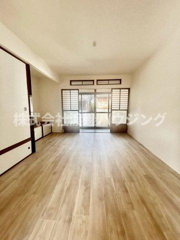 北畠3丁目テラスハウスの寝室