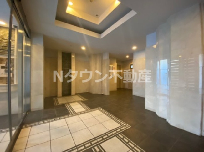 【ロビー】 | プレサンス名古屋駅前プラチナム | ゆとりのあるロビーです