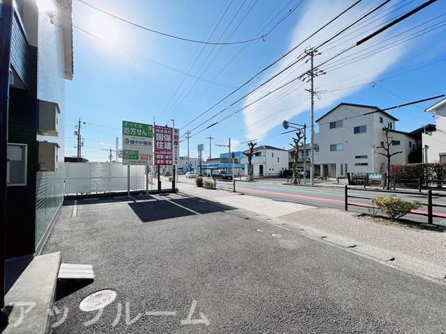 アミティエの駐車場