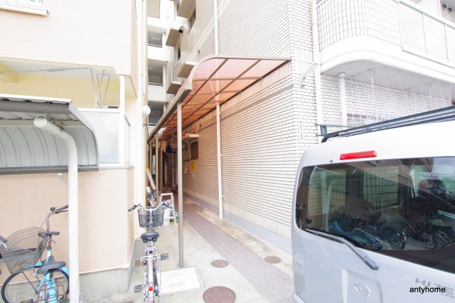 ビギンハイツB棟　仲介手数料無料のエントランス