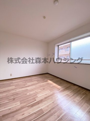 【洋室】 | 　メイコータウンⅡ | ※同タイプ別室の写真を使用しています。
　設備内容や内装色調など相違がある場合は実際のお部屋の現状優先となります。