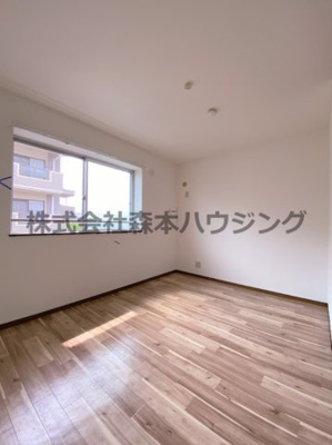 【洋室】 | 　メイコータウンⅡ | ※同タイプ別室の写真を使用しています。
　設備内容や内装色調など相違がある場合は実際のお部屋の現状優先となります。