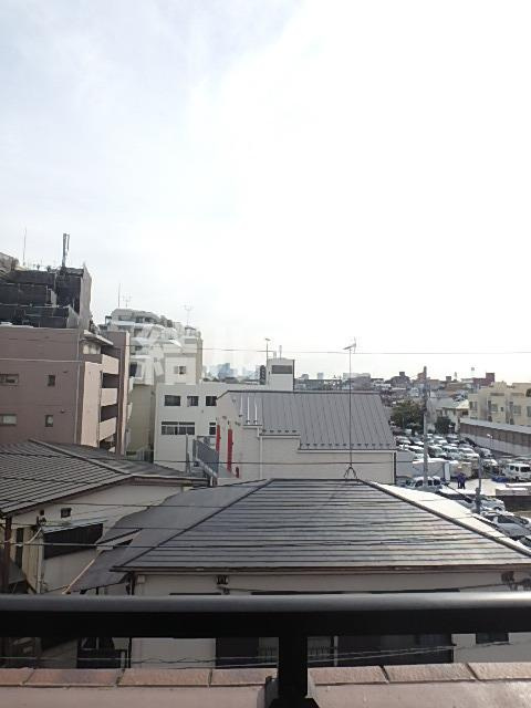 新宿区西落合４丁目の賃貸マンションの展望