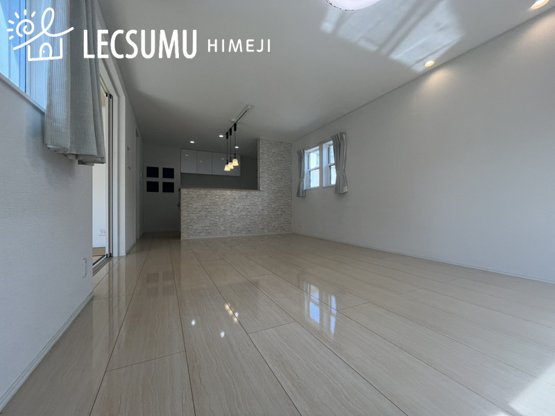 姫路市青山西3丁目／中古戸建の居間・リビング