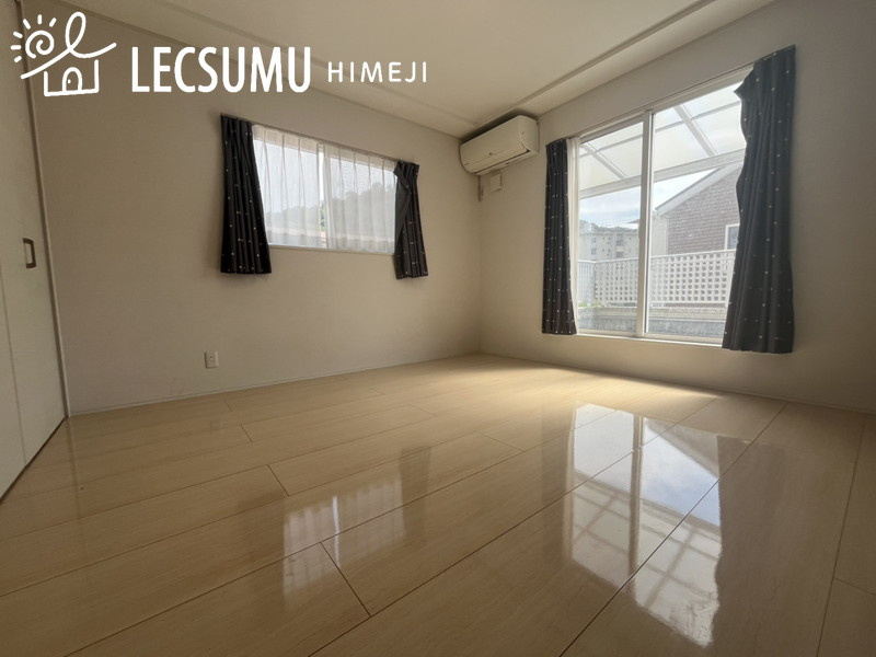 姫路市青山西3丁目／中古戸建の寝室