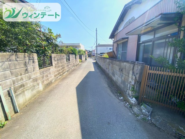 神立中央　売地の前面道路含む現地写真|前面道路幅員約3.0m