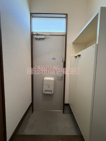 グレース御井の玄関|シンプルで使いやすい玄関です