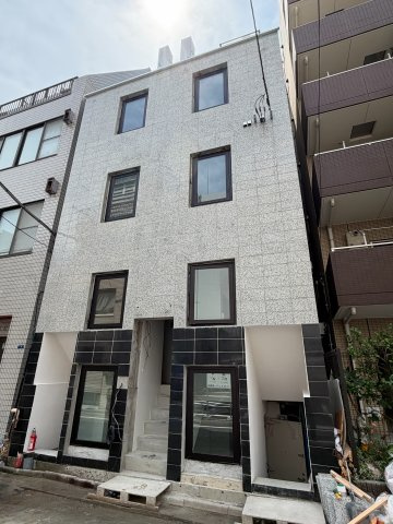 アールヒルズ日本橋の外観