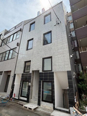 アールヒルズ日本橋の外観