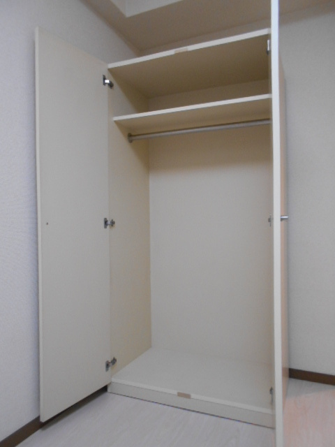グランディオール白楽の収納|写真は別部屋です