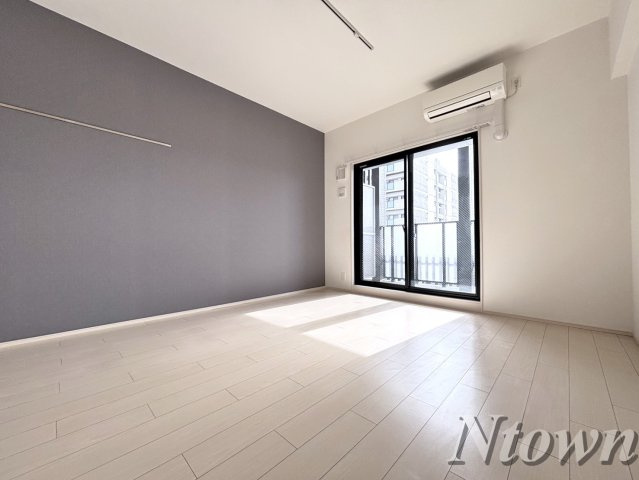 【居間・リビング】 | NEO JAPANESQUE 出来町(ネオジャパネスク出来町) | リビングです