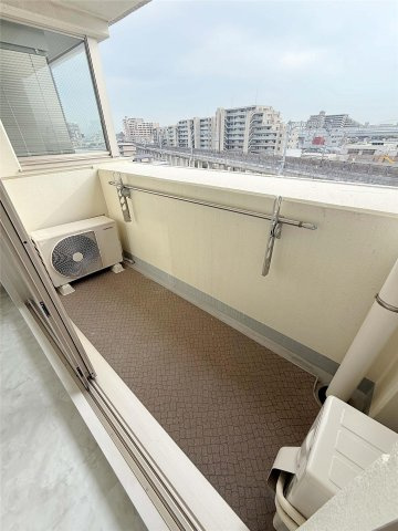 西宮市津門西口町の賃貸マンションのバルコニー